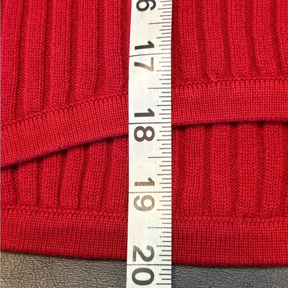 Calvin Klein Cherry Knit Ribbed Sweater size L NWT - Picture 8 of 13